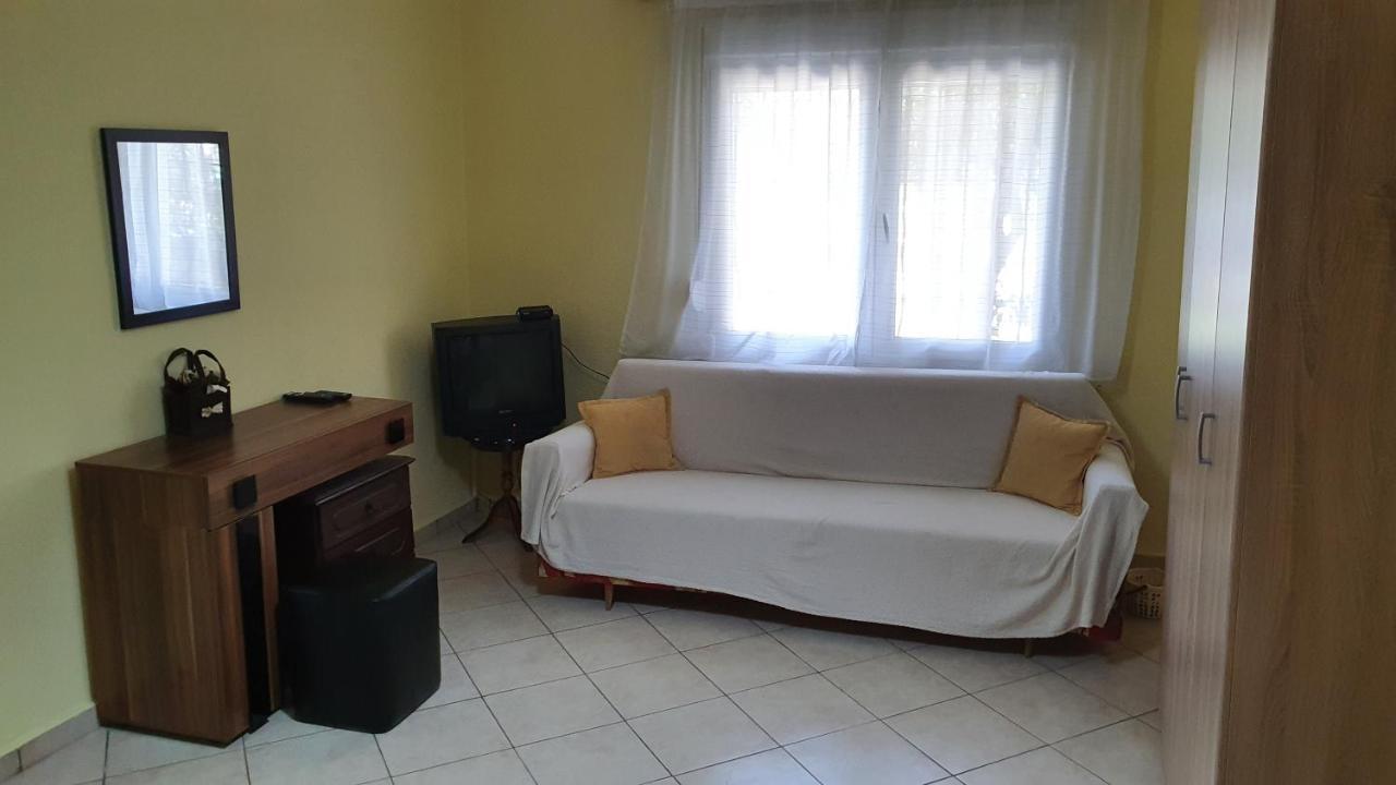 Christos Cottage! Comfortable&quiet! Hébergement de vacances *